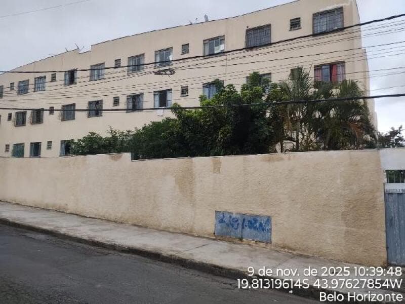 Apartamento em leilão em Belo Horizonte - MG, bairro Candelária — LOTE 138 Apartamento