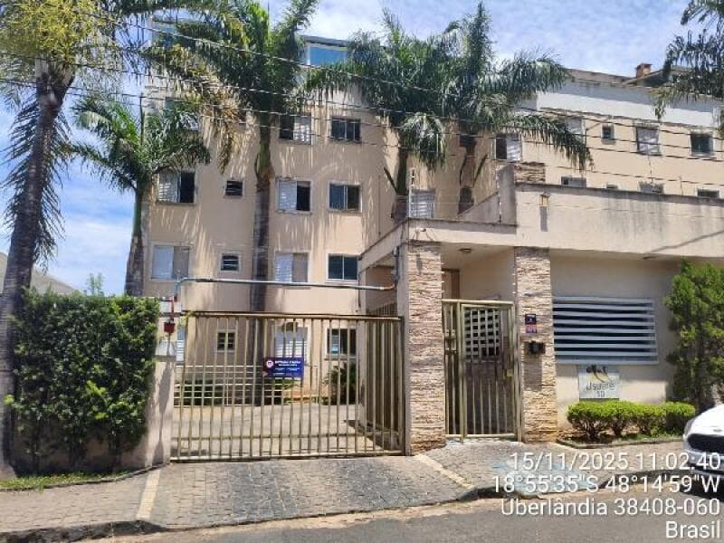 Apartamento em leilão em Uberlândia - MG, bairro Jardim Finotti — LOTE 168 Apartamento