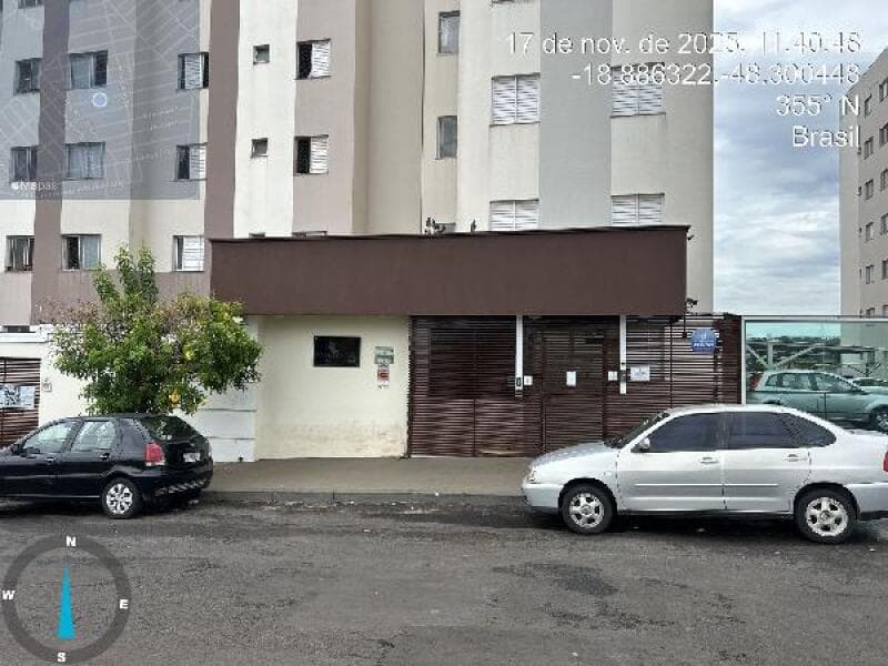 Apartamento em leilão em Uberlândia - MG — LOTE 170 Apartamento