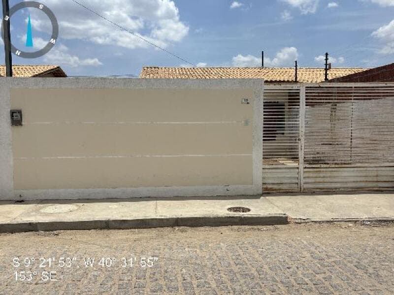 Casa em leilão em Petrolina - PE, bairro João de Deus — LOTE 224 Casa