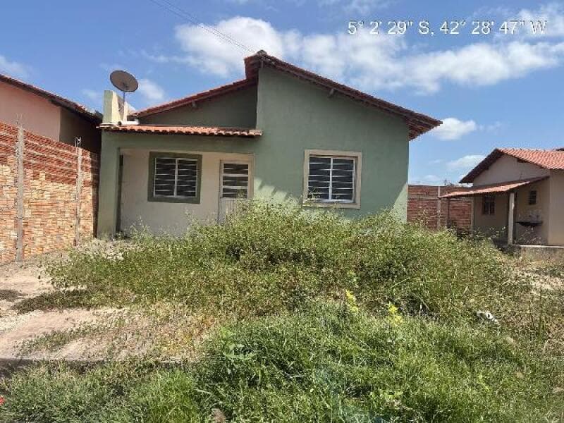 Casa em leilão em Altos - PI — LOTE 233 Casa