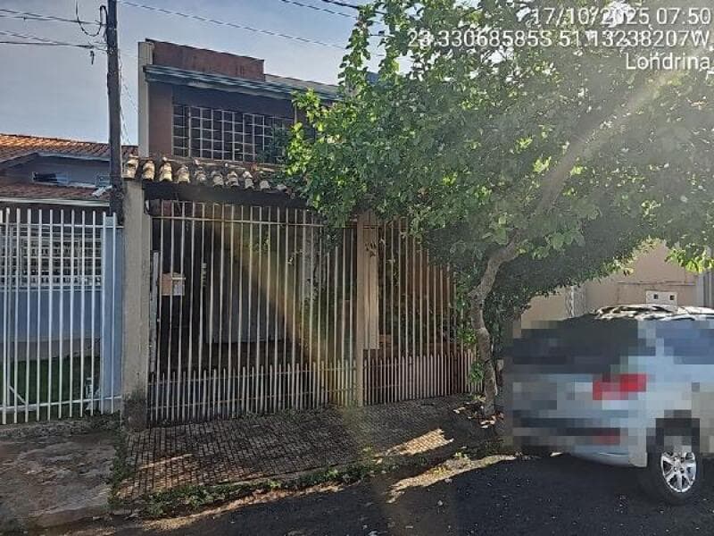 Casa em leilão em Londrina - PR, bairro Jardim Albatroz — LOTE 258 Casa