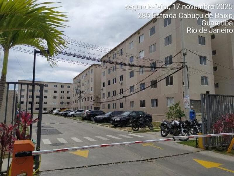 Apartamento em leilão em Rio De Janeiro - RJ, bairro Guaratiba — LOTE 335 Apartamento