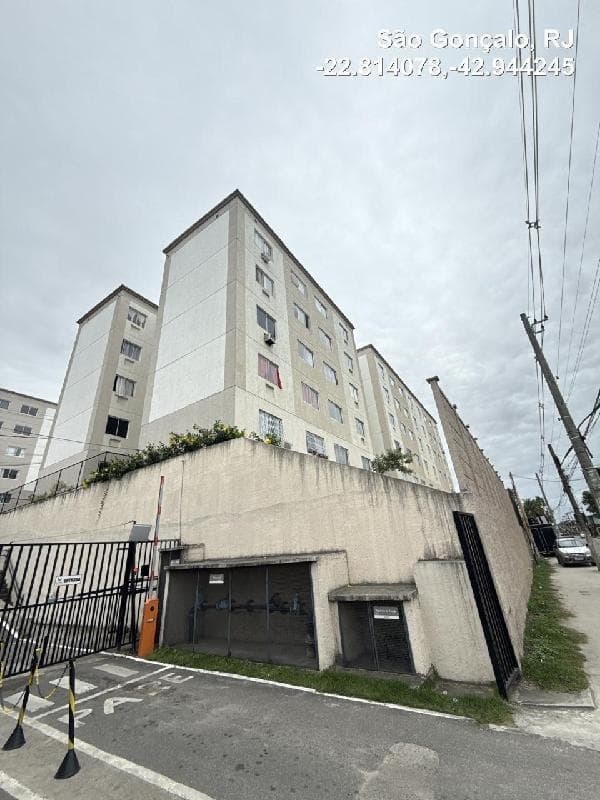 Apartamento em leilão em São Gonçalo - RJ, bairro Monjolos — LOTE 369 Apartamento