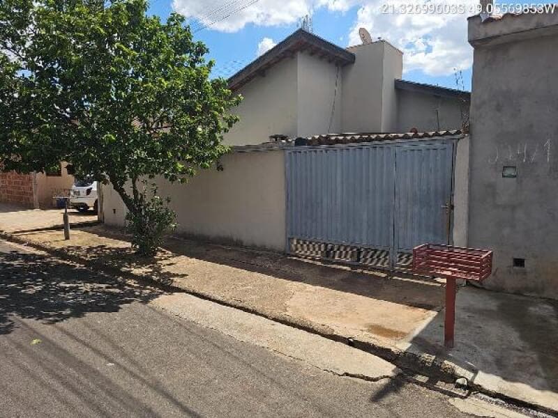 Casa em leilão em Itajobi - SP, bairro Jardim da Torre — LOTE 485 Casa