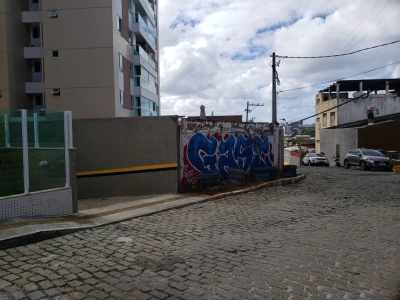 Foto 8 de 8: Terreno em leilão em Salvador - BA — LOTE 001 IMÓVEL - RIO VERMELHO / BA