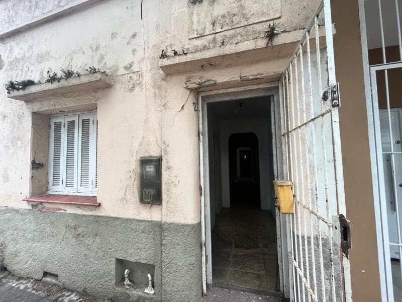 Foto 2 de 2: Casa em leilão em Rio Grande - RS — LOTE 006 CASA RUA GENERAL CANABARRO - CENTRO - RIO GRANDE/RS