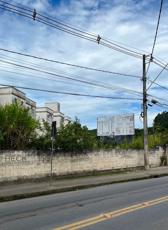 Foto 4 de 5: Terreno em leilão em Blumenau - SC — LOTE 001 Terreno na Rua Hermann Tribess com 2.603,20m2 (BLUMENAU/SC)
