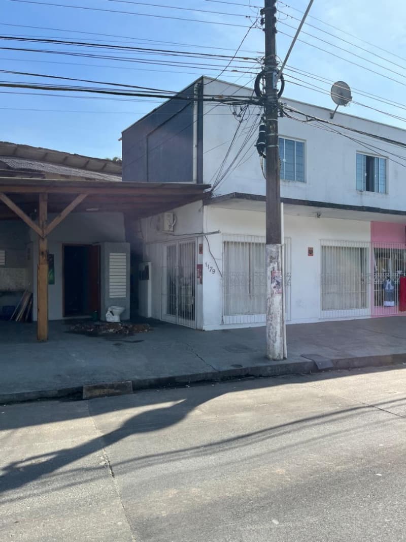 Foto 4 de 4: Terreno em leilão em Blumenau - SC — LOTE 002 Terreno com 360m2 e 2 edificações em Blumenau/SC