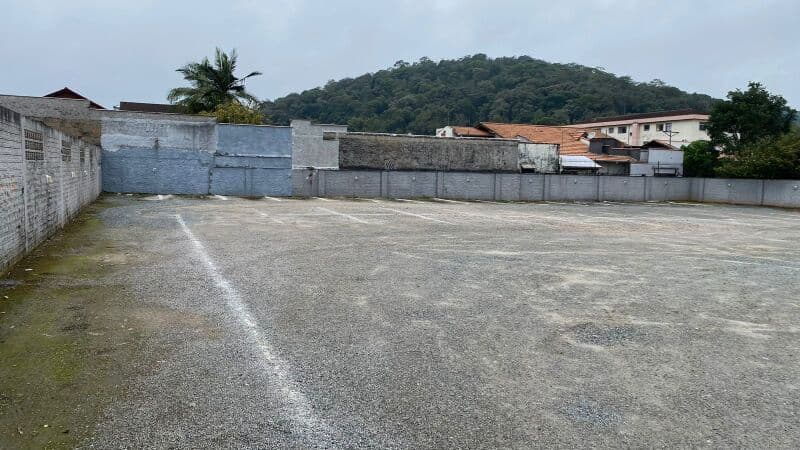 Foto 6 de 7: Terreno em leilão em Joinville - SC, bairro Glória — LOTE 001 IMÓVEL URBANO EM JOINVILLE - BAIRRO GLÓRIA