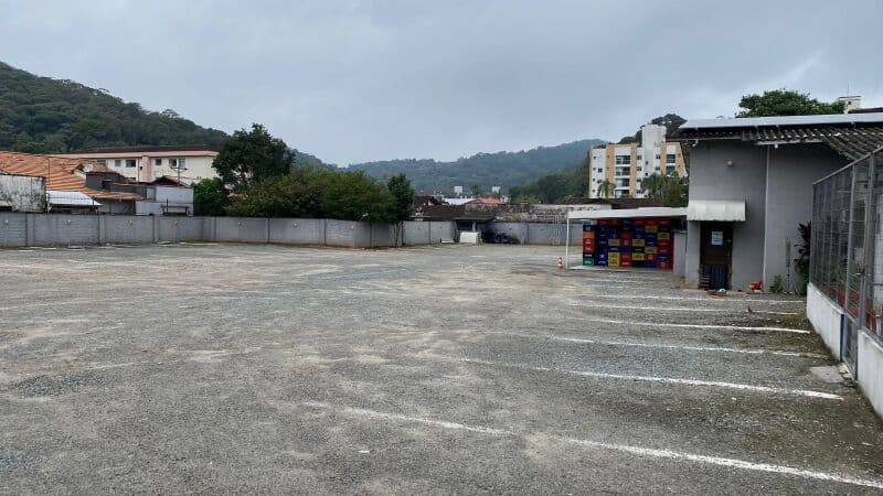 Foto 7 de 7: Terreno em leilão em Joinville - SC, bairro Glória — LOTE 001 IMÓVEL URBANO EM JOINVILLE - BAIRRO GLÓRIA