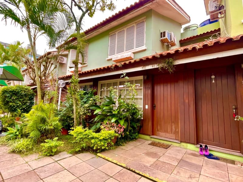 Foto 4 de 12: Casa em leilão em Porto Alegre - RS — LOTE 001 CASA EM CONDOMÍNIO NO BAIRRO TRISTEZA