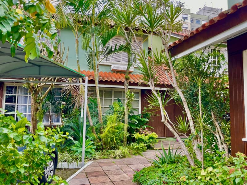 Foto 5 de 12: Casa em leilão em Porto Alegre - RS — LOTE 001 CASA EM CONDOMÍNIO NO BAIRRO TRISTEZA