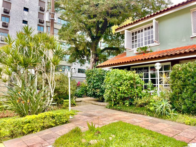 Foto 6 de 12: Casa em leilão em Porto Alegre - RS — LOTE 001 CASA EM CONDOMÍNIO NO BAIRRO TRISTEZA