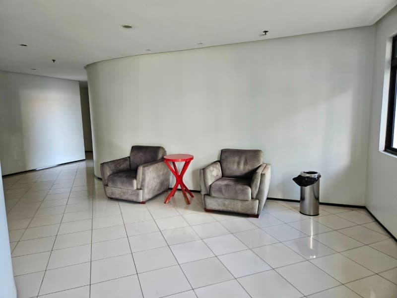 Foto 26 de 32: Apartamento em leilão em São Luís - MA — LOTE 001 Apartamento no Condomínio Toscana, torre Tiagnanello, unidade 102 B, Ponta do Farol com 51,