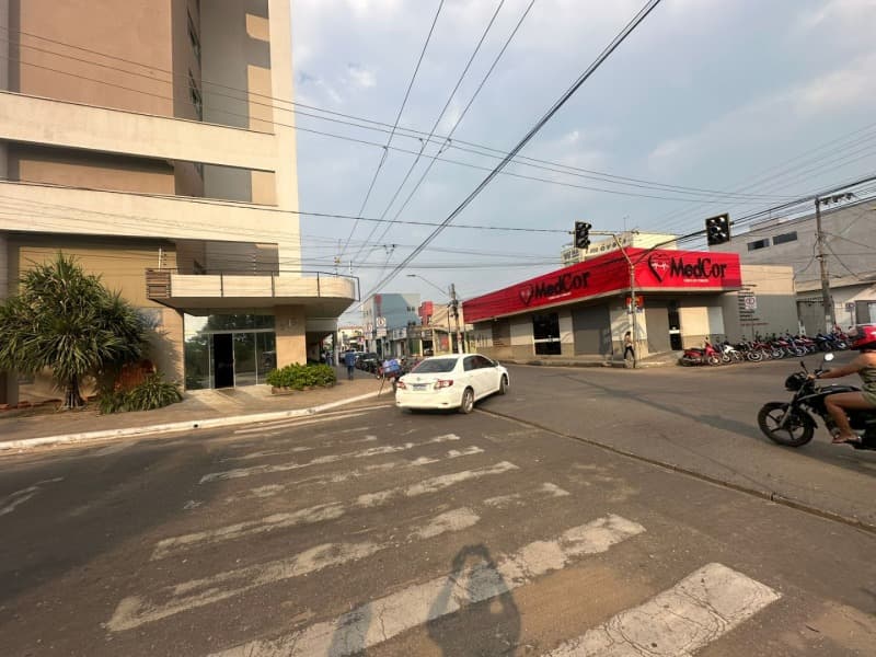 Foto 6 de 18: Comercial em leilão em Imperatriz - MA — LOTE 004 Sala comercial na Rua Luís Domingues, Edifício Centro Comercio Empresarial, Centro, Imperat