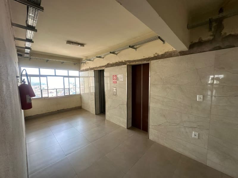Foto 13 de 21: Comercial em leilão em Imperatriz - MA — LOTE 003 Sala comercial no Edifício Centro Comercio Empresarial, Sala 1.006, Centro, Imperatriz/MA c