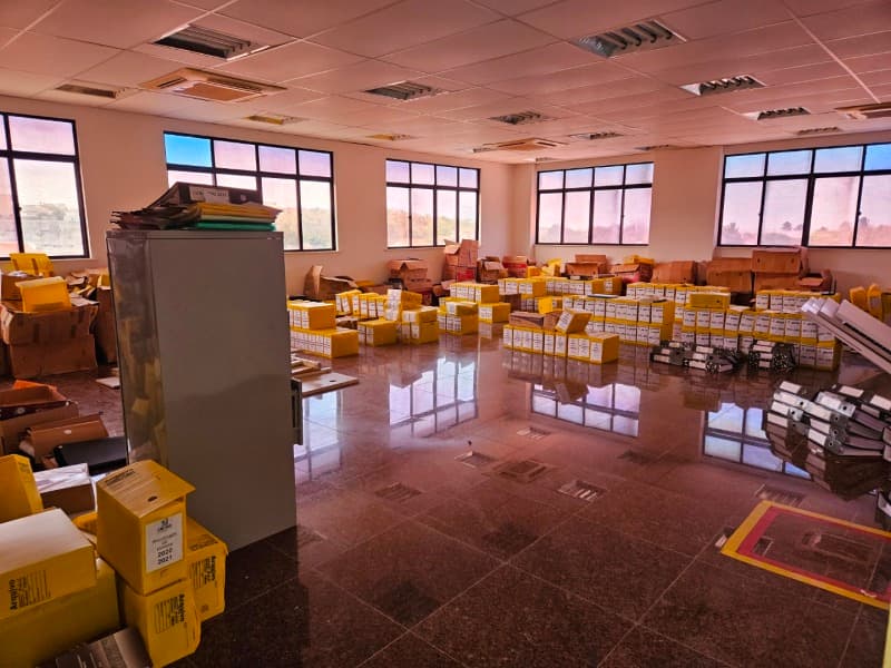Foto 14 de 34: Comercial em leilão em São Luís - MA — LOTE 001 Prédio comercial no Calhau, São Luís/MA com área construída de 1.215,05 m²