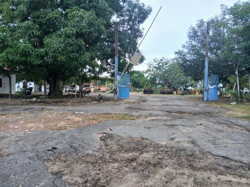 Foto 1 de 8: Terreno em leilão em Santa Inês - MA — LOTE 001 Um terreno, localizado na BR 316 a margem esquerda Km 258, Santa Inês/MA com área total de