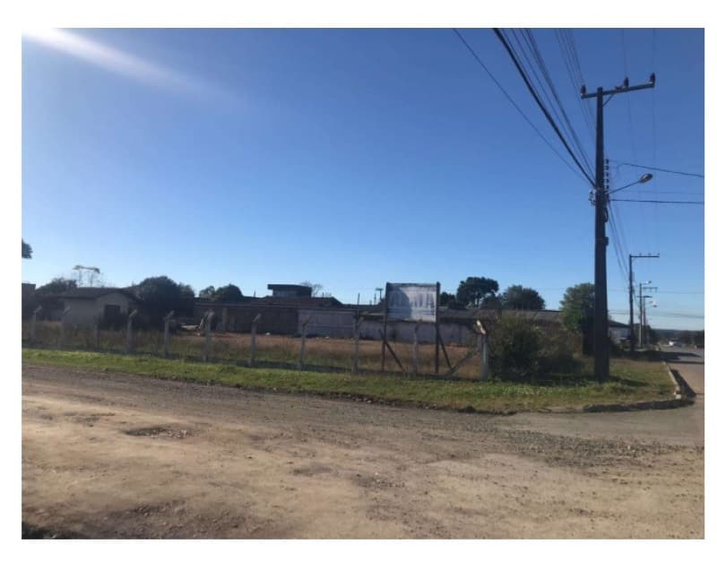 Foto 1 de 3: Terreno em leilão em Canoinhas - SC — LOTE 001 Um imóvel urbano, com área de 544,50 m² (quinhentos e quarenta e quatro metros e cinquenta