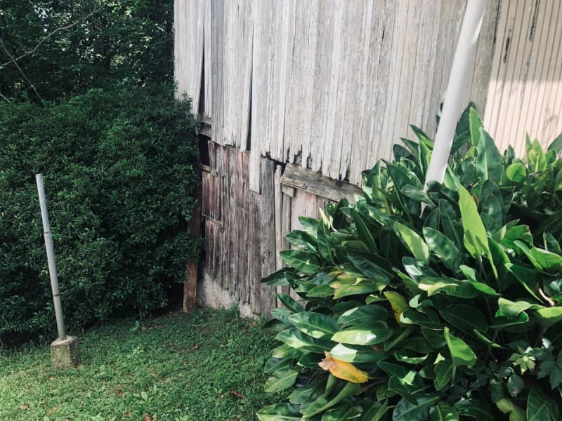 Foto 4 de 9: Terreno em leilão em São Valentim - RS, bairro Centro — LOTE 006 UM IMÓVEL, constituído de PARTE DO LOTE URBANO Nº 13, situado na Rua João Saroli, com área