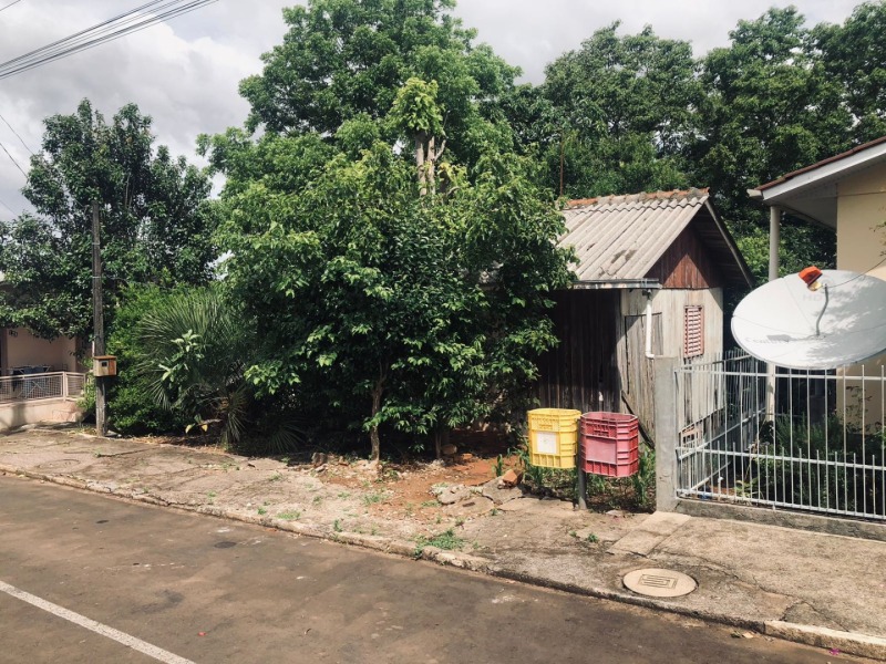 Foto 1 de 9: Terreno em leilão em São Valentim - RS, bairro Centro — LOTE 006 UM IMÓVEL, constituído de PARTE DO LOTE URBANO Nº 13, situado na Rua João Saroli, com área