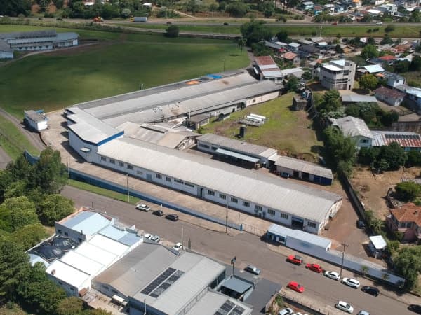 Comercial em leilão em Erechim - RS, bairro São Cristóvão — LOTE 001 UM IMÓVEL, constituído de PARTE DA CHÁCARA Nº 60 e PARTE DA CHÁCARA Nº 61 totalizando a áre