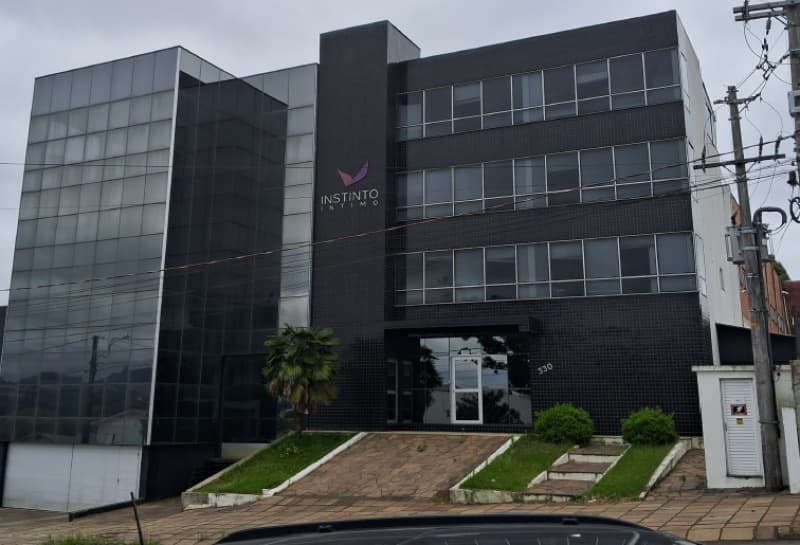 Comercial em leilão em Guaporé - RS — LOTE 001 TERRENO URBANO, com área total de 1.407,50m², em GUAPORÉ/RS + Benfeitorias