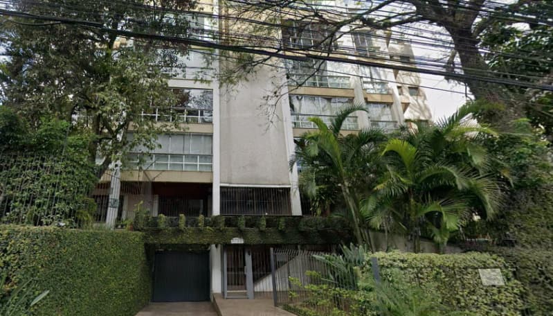 Foto 2 de 2: Apartamento em leilão em Porto Alegre - RS — LOTE 001 APARTAMENTO nº 402, do Edifício Solar das Figueiras em PORTO ALEGRE/RS