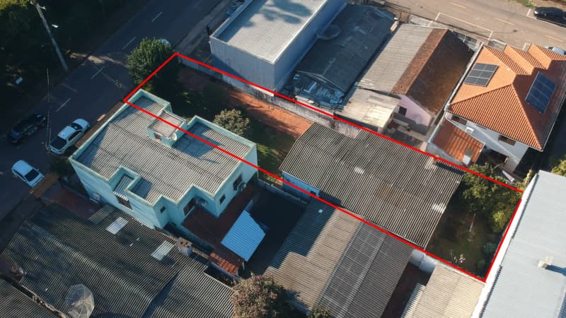 Foto 23 de 24: Casa em leilão em Passo Fundo - RS, bairro Centro — LOTE 702 UM LOTE DE TERRENO, constituído de parte do lote nº 17, com a área de 400,00m² + Benfeitori