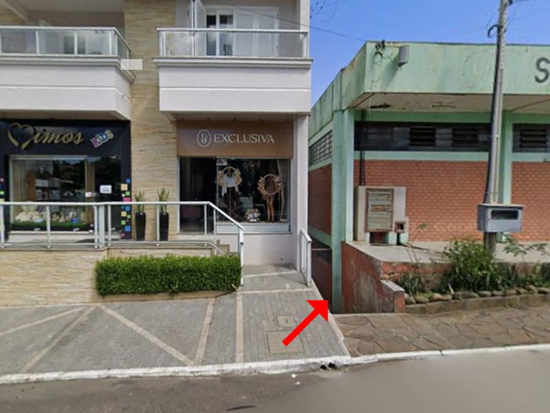 Foto 1 de 12: Comercial em leilão em Fontoura Xavier - RS, bairro Centro — LOTE 001 SALA COMERCIAL, no pavimento térreo, com a área privativa de 102,29m² em FONTOURA XAVIER/RS