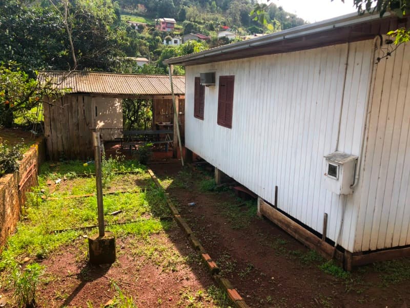 Foto 8 de 12: Terreno em leilão em Mariano Moro - RS, bairro Centro — LOTE 001 LOTE URBANO Nº 6, da Quadra nº 16, com a área de 340,00² em MARIANO MORO/RS + Benfeitoria