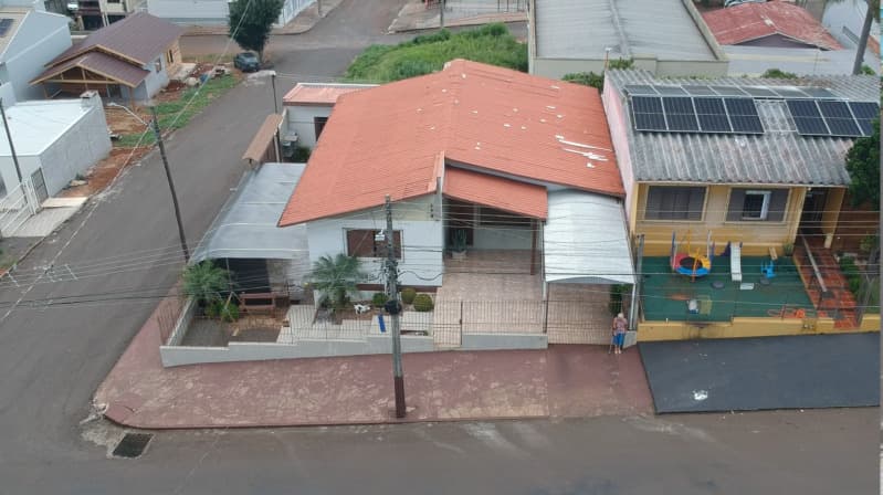 Foto 5 de 14: Terreno em leilão em Erechim - RS, bairro José Bonifácio — LOTE 006 LOTE URBANO Nº 30, da Quadra nº 04, esquina das Ruas João Risson e Ernesto Perachi, com áre
