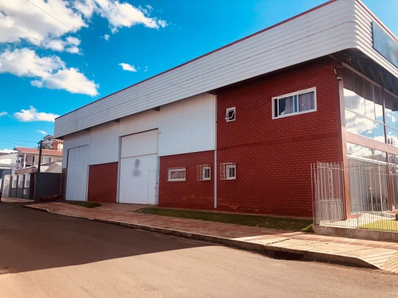 Foto 4 de 17: Comercial em leilão em Erechim - RS, bairro Victória Ii — LOTE 007 LOTE URBANO Nº 10, desmembrado de Parte da Chácara nº 137, do Polígono Sul, esquina das Rua
