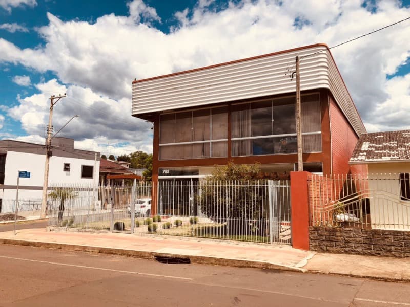 Foto 14 de 17: Comercial em leilão em Erechim - RS, bairro Victória Ii — LOTE 007 LOTE URBANO Nº 10, desmembrado de Parte da Chácara nº 137, do Polígono Sul, esquina das Rua