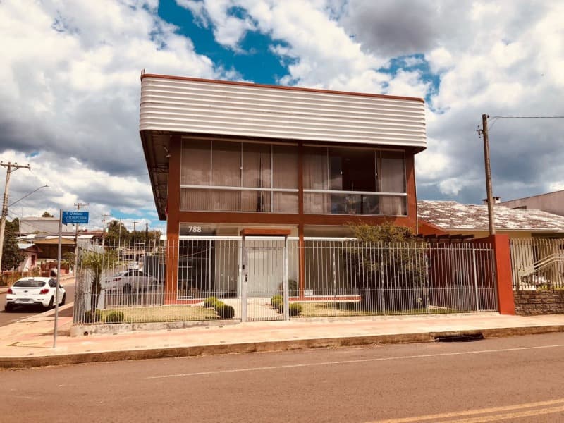 Foto 15 de 17: Comercial em leilão em Erechim - RS, bairro Victória Ii — LOTE 007 LOTE URBANO Nº 10, desmembrado de Parte da Chácara nº 137, do Polígono Sul, esquina das Rua