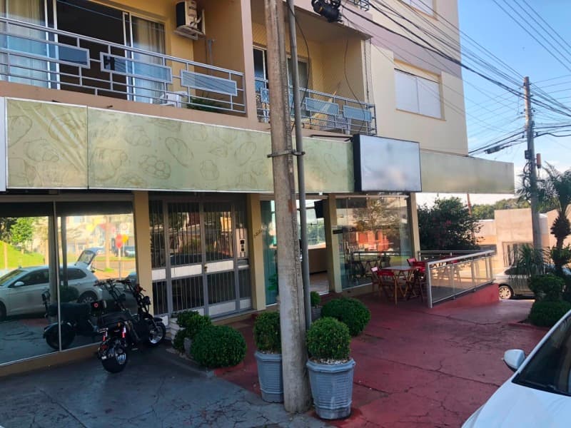Foto 18 de 22: Comercial em leilão em Erechim - RS, bairro Centro — LOTE 001 SALA COMERCIAL DE Nº 01 (UM), no térreo, do Residencial Tonial, com a área privativa de 117
