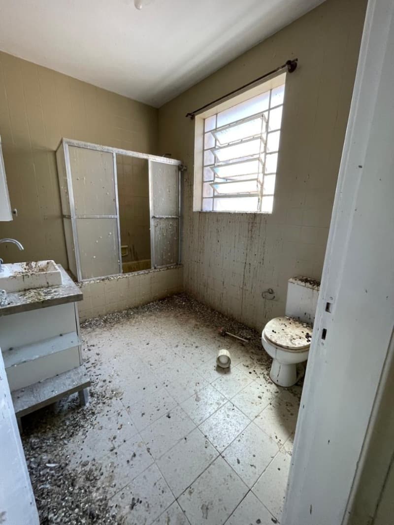 Foto 40 de 41: Apartamento em leilão em Porto Alegre - RS, bairro Petrópolis — LOTE 005 APARTAMENTO 403 do condomínio “EDIFÍCIO ALBINA”, no terceiro andar ou quinto pavimento, de