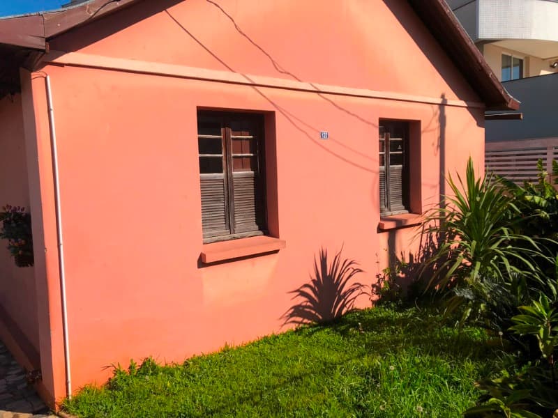 Foto 6 de 6: Terreno em leilão em Erechim - RS, bairro Centro — LOTE 008 A FRAÇÃO IDEAL DE 3% (18,75M²) SOBRE PARTE DO LOTE URBANO Nº 05, da Rua Argentina, com área