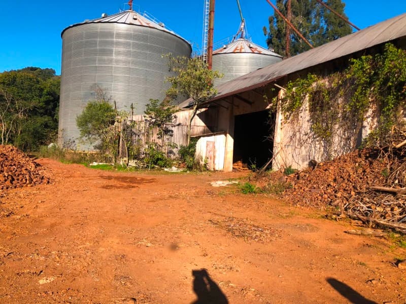 Foto 24 de 30: Terreno em leilão em Charrua - RS, bairro Vila Charrua Baixa — LOTE 003 (LOTE ENGLOBADO) 03 IMÓVEIS URBANOS em CHARRUA/RS + Benfeitorias