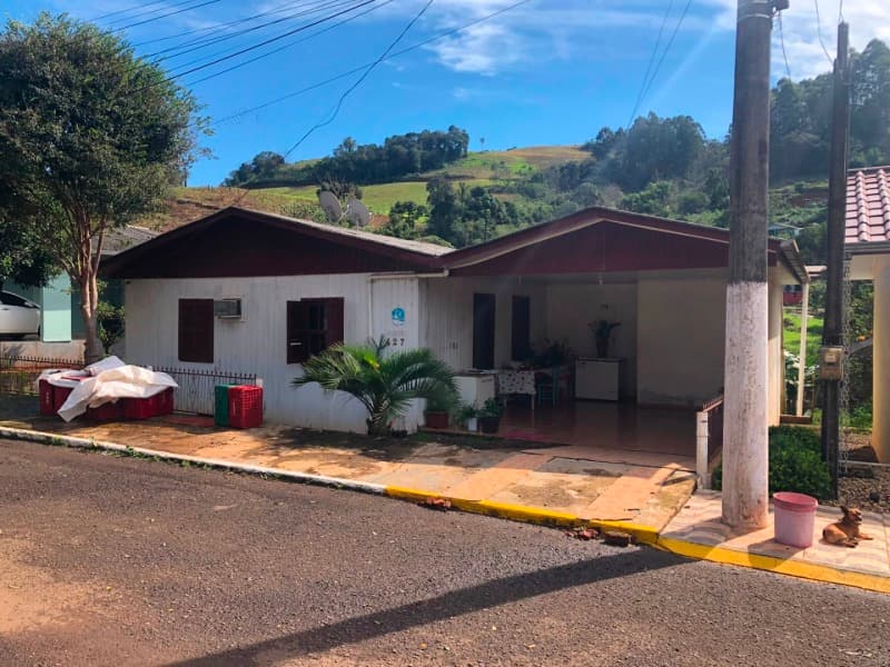 Foto 12 de 12: Casa em leilão em Mariano Moro - RS, bairro Centro — LOTE 005 LOTE URBANO Nº 6, da Quadra nº 16, com a área de 340,00² em MARIANO MORO/RS + Benfeitoria