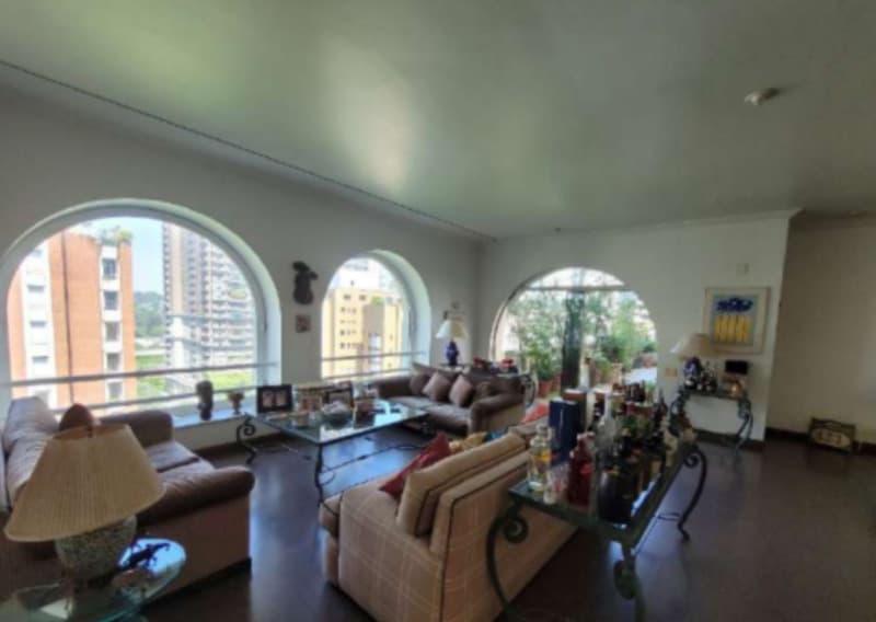 Foto 9 de 12: Apartamento em leilão em São Paulo - SP — LOTE 001 Direitos s/ Apartamento no Ed. Golden Gate em Jd. Europa/ SP