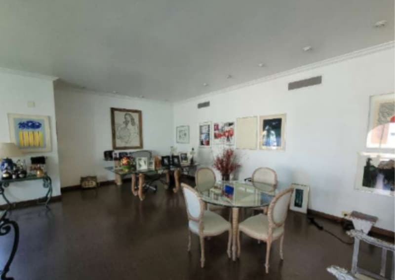 Foto 10 de 12: Apartamento em leilão em São Paulo - SP — LOTE 001 Direitos s/ Apartamento no Ed. Golden Gate em Jd. Europa/ SP