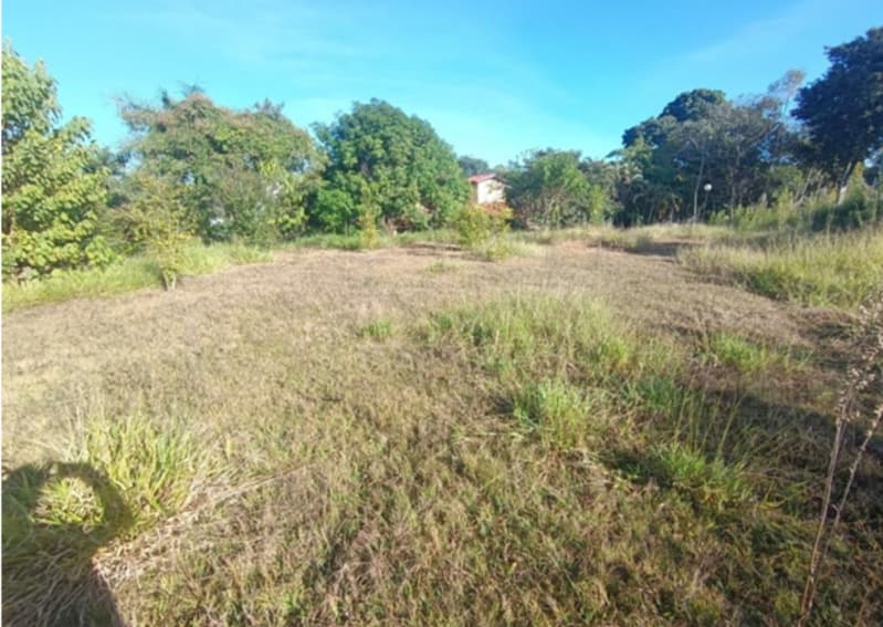 Foto 2 de 9: Casa em leilão em Itu - SP — LOTE 001 Duas casas em terreno com área de 3.234,50 m² em no Cond. City Castello em Itu/SP
