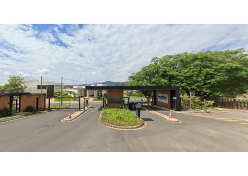 Terreno em leilão em São João Da Boa Vista - SP — LOTE 001 Um Terreno de 2.003,46m² no Lot. fechado Lago da Prata em São João da Boa Vista/SP