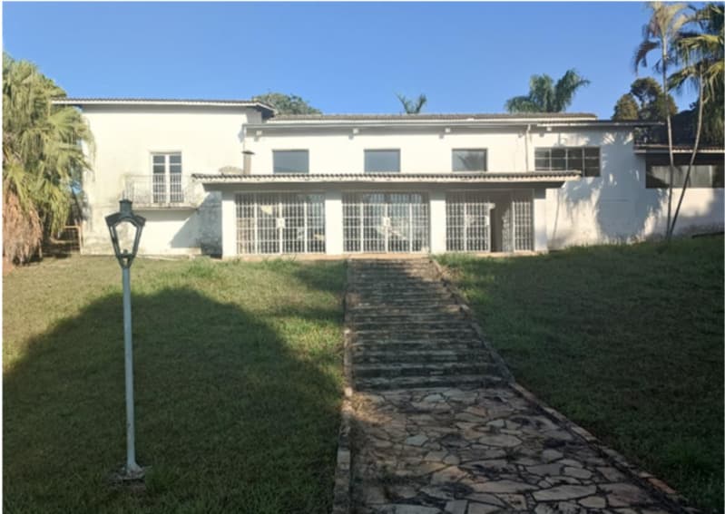 Foto 1 de 21: Casa em leilão em Itu - SP — LOTE 001 Casa de 740,00m² em Condomínio Chácaras Castello Country Club em Itu/SP