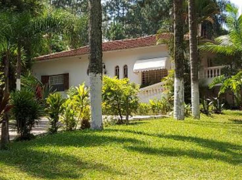 Foto 1 de 10: Terreno em leilão em Embu Das Artes - SP, bairro Ressaca — LOTE 001 Propriedade com área de 67.000,00m² no Embu das Artes/SP
