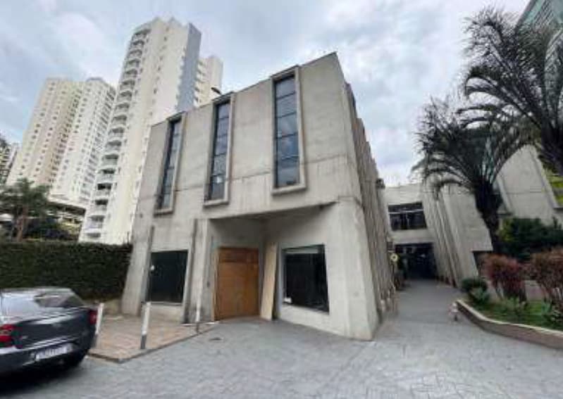 Comercial em leilão em São Paulo - SP, bairro Vila Suzana — LOTE 001 Imóvel no Cond. Comercial Morumbig em São Paulo/SP
