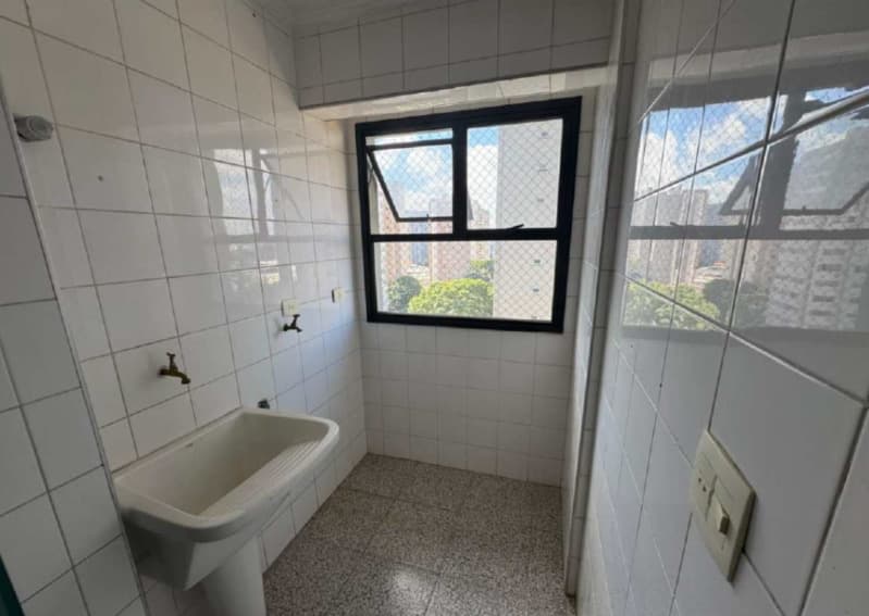 Foto 2 de 14: Apartamento em leilão em Diadema - SP, bairro Centro — LOTE 001 Apartamento de 96m² com vaga de garagem no Ed. Hermínia em Diadema/SP