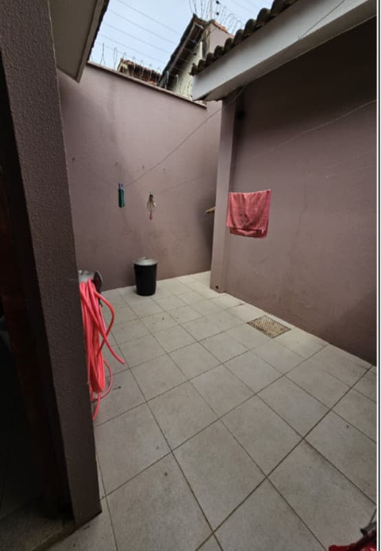 Foto 11 de 17: Casa em leilão em Araguaína - TO — LOTE 001 Casa na Av Flor de Lis no Martins Jorge em Araguaina-TO